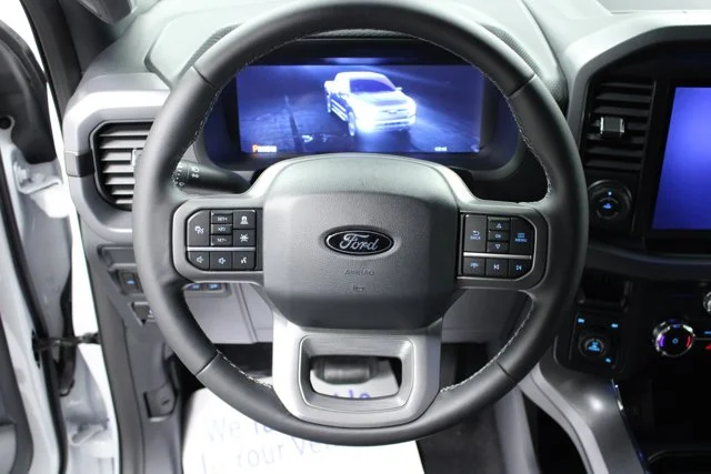 New 2026 Oxford White Ford XLT image 40