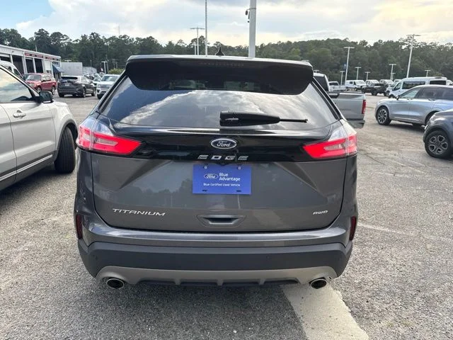 Used 2022 Gray Metallic Ford Titanium image 3