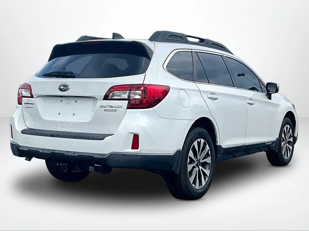 Used 2017 White Subaru 2.5i image 2