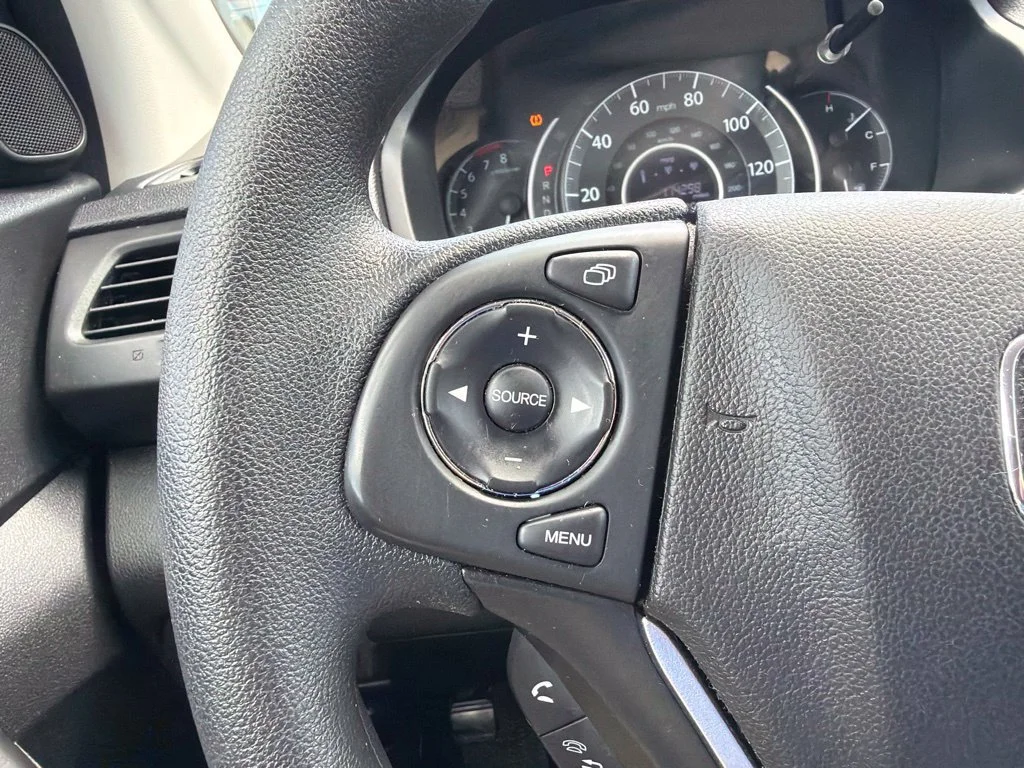 Used 2015  Honda EX image 9