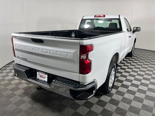 Used 2023 White Chevrolet WT image 7