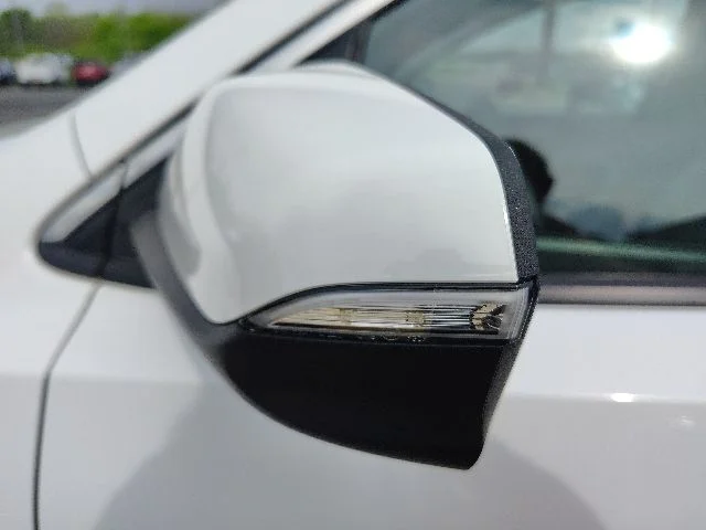 Used 2023 White GMC SLE image 10
