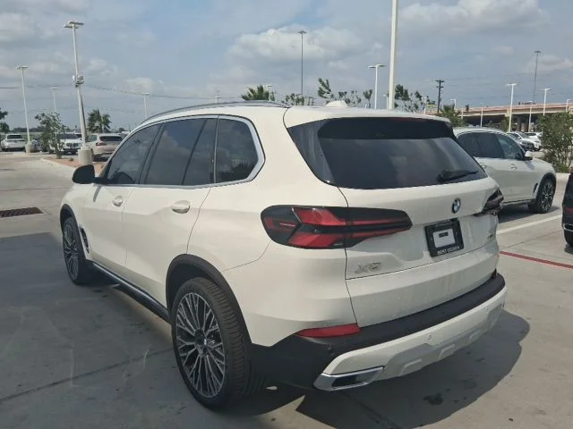 2026 BMW X5 40i - Photo 12