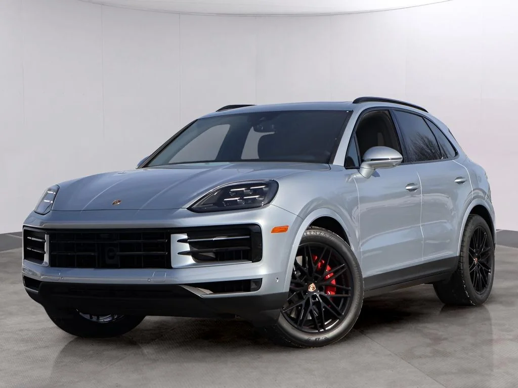 2026 Porsche Cayenne S's photo