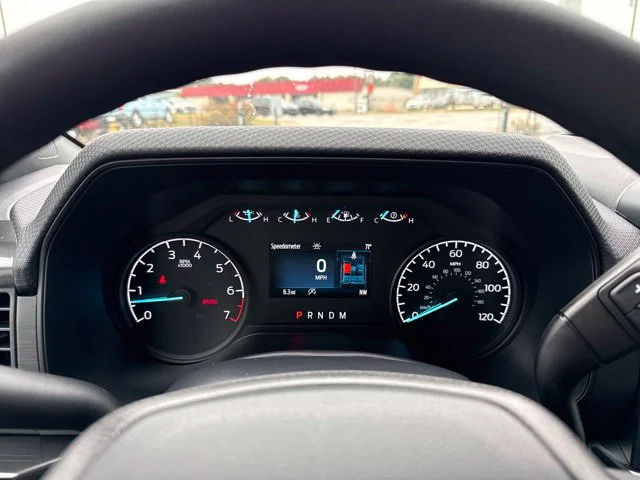 New 2026 Oxford White Ford STX image 28