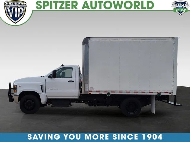 Used 2023 White Chevrolet 1WT image 8