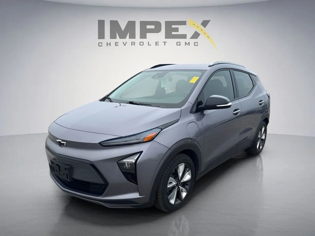 Used 2022 Gray Chevrolet LT image 1