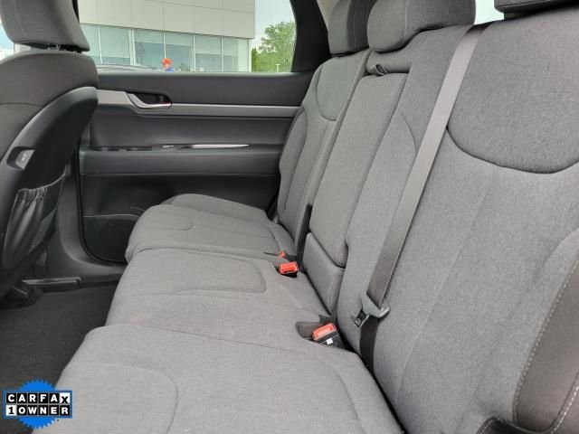 Certified Used 2025 Silver Hyundai SE image 10