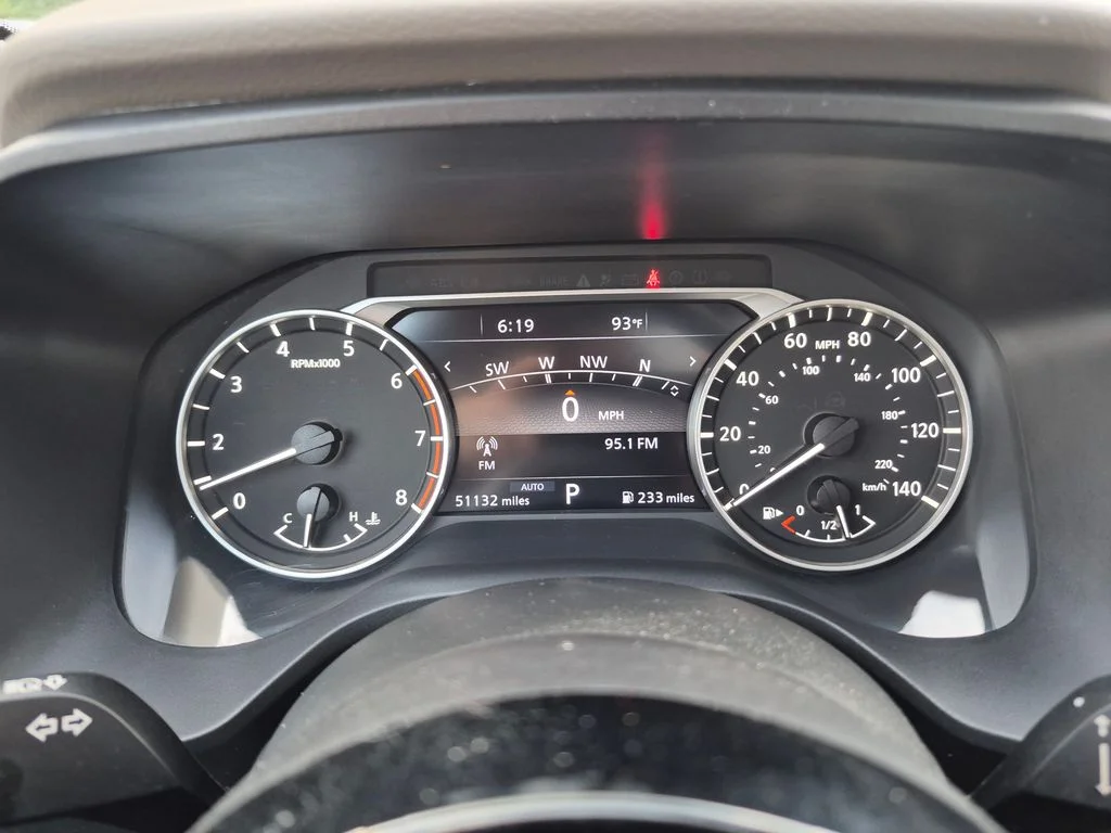 Used 2023 White Nissan SL image 23