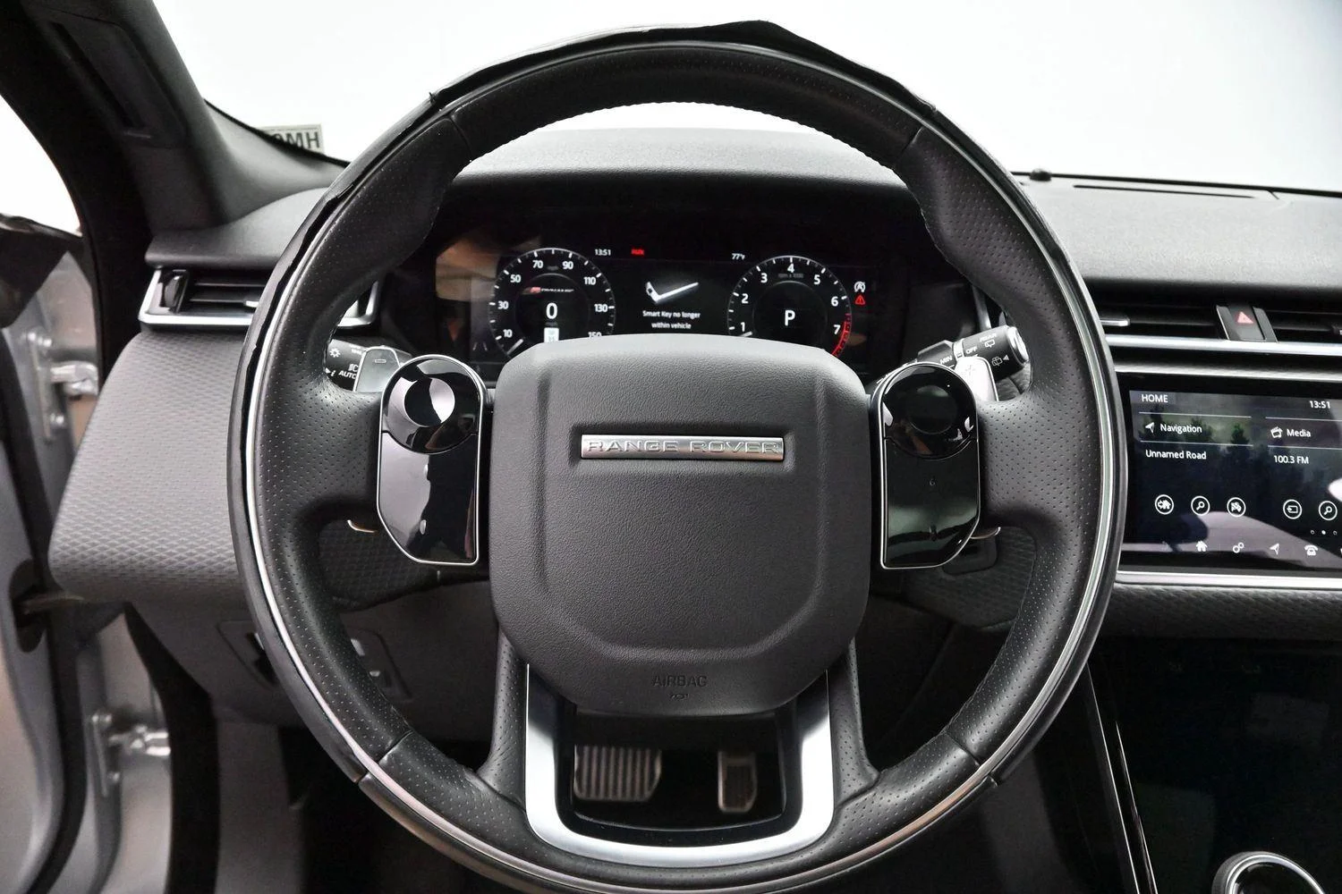 Used 2020 Silicon Silver Premium Metallic Land Rover R-Dynamic S image 15