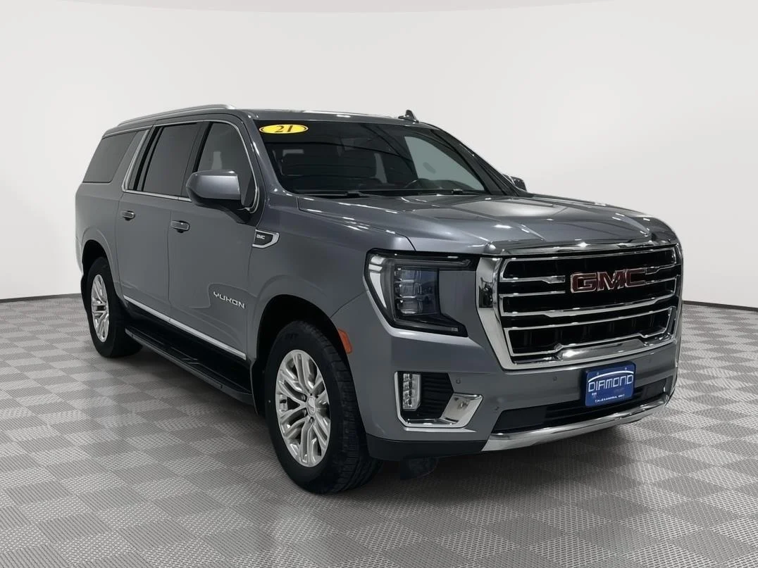 Used 2021 Satin Steel Metallic GMC SLT image 7