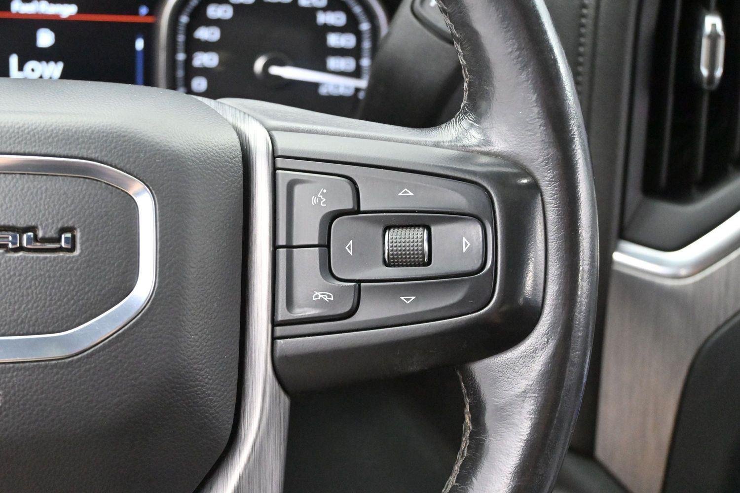 Used 2020 Onyx Black GMC Denali image 16