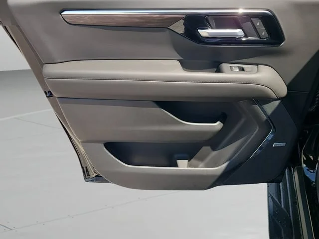 New 2026 Black Chevrolet LT image 19