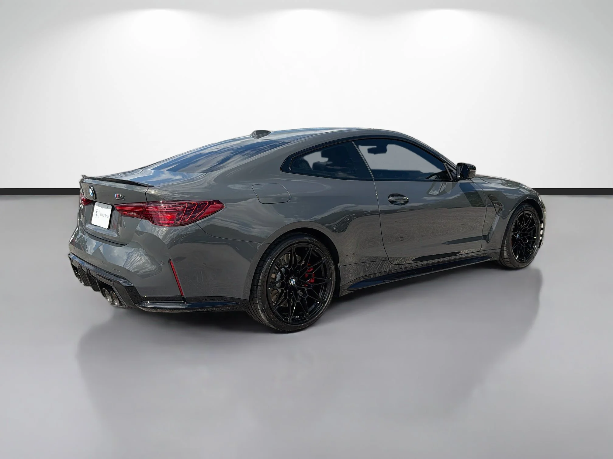 Used 2026 Dravit Grey Metallic BMW Competition xDrive image 3