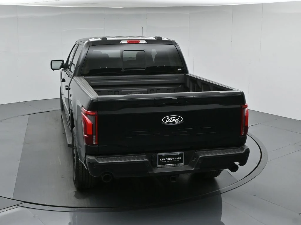 New 2026 Agate Black Metallic Ford Lariat image 43