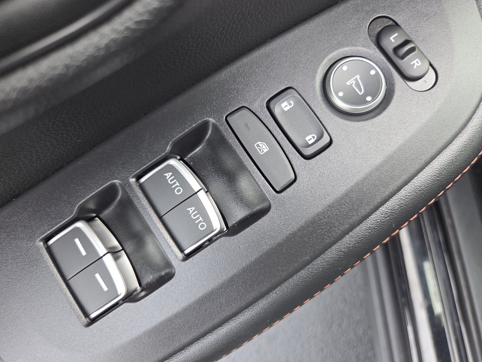 2026 Honda HR-V Sport - Photo 28