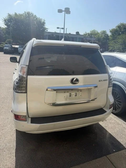 Certified Used 2022 STARFIRE PEARL Lexus 460 image 3