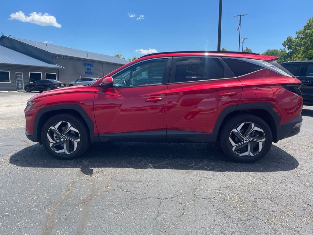 Used 2023 Red Hyundai SEL image 3