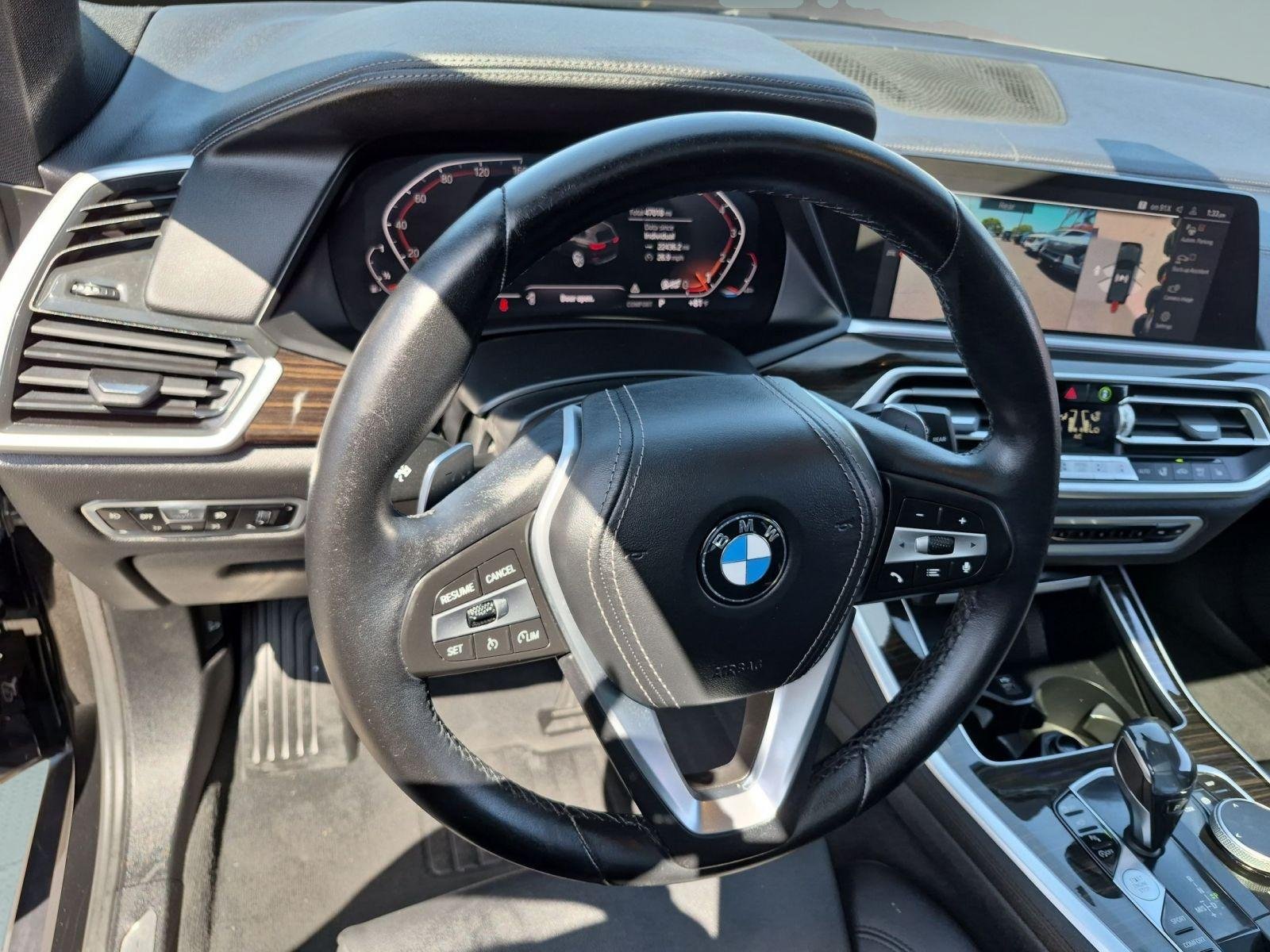 Used 2020 Black BMW xDrive40i image 10
