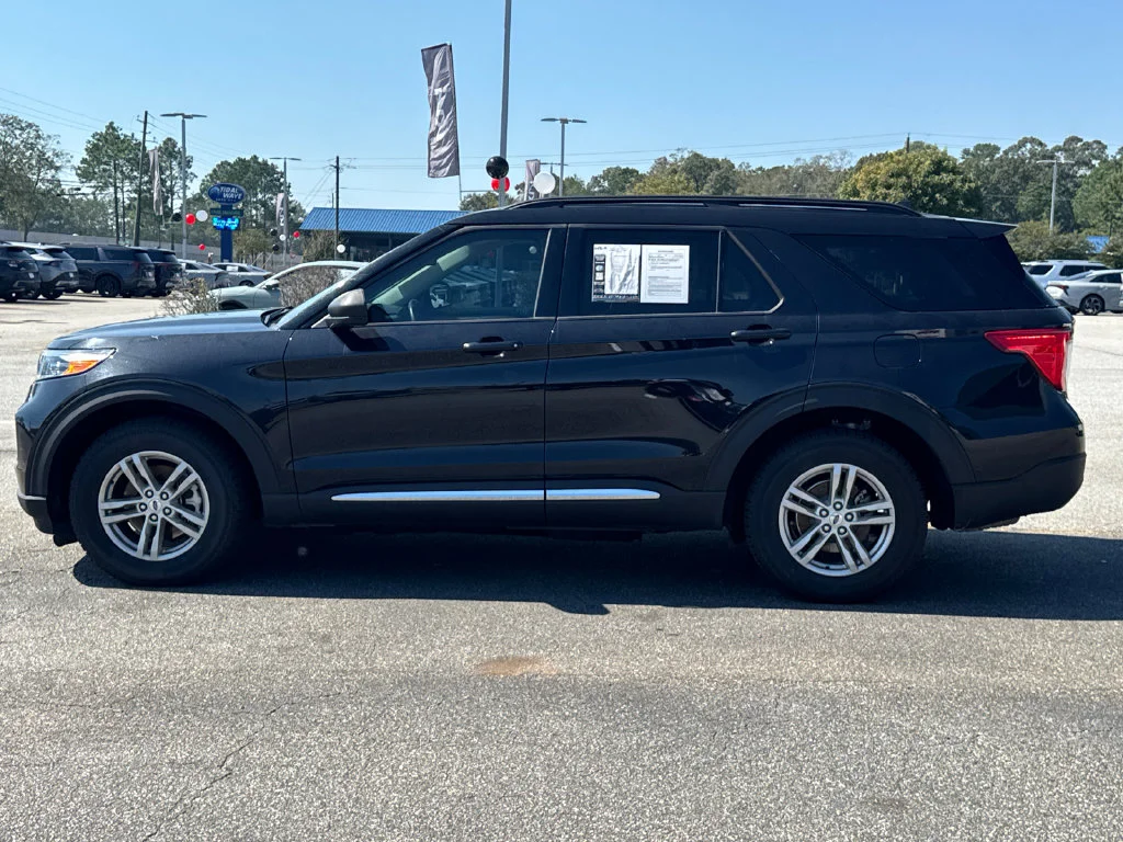 2023 Ford Explorer XLT - Photo 6