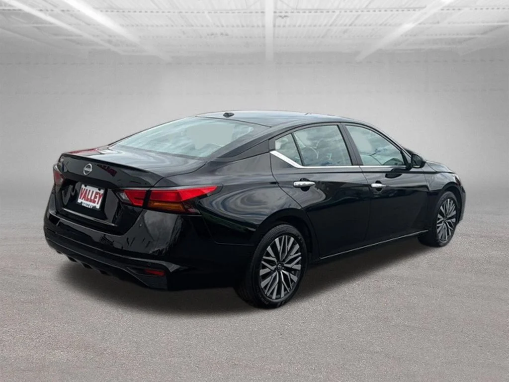 Certified Used 2025 Black Nissan 2.5 SV image 12