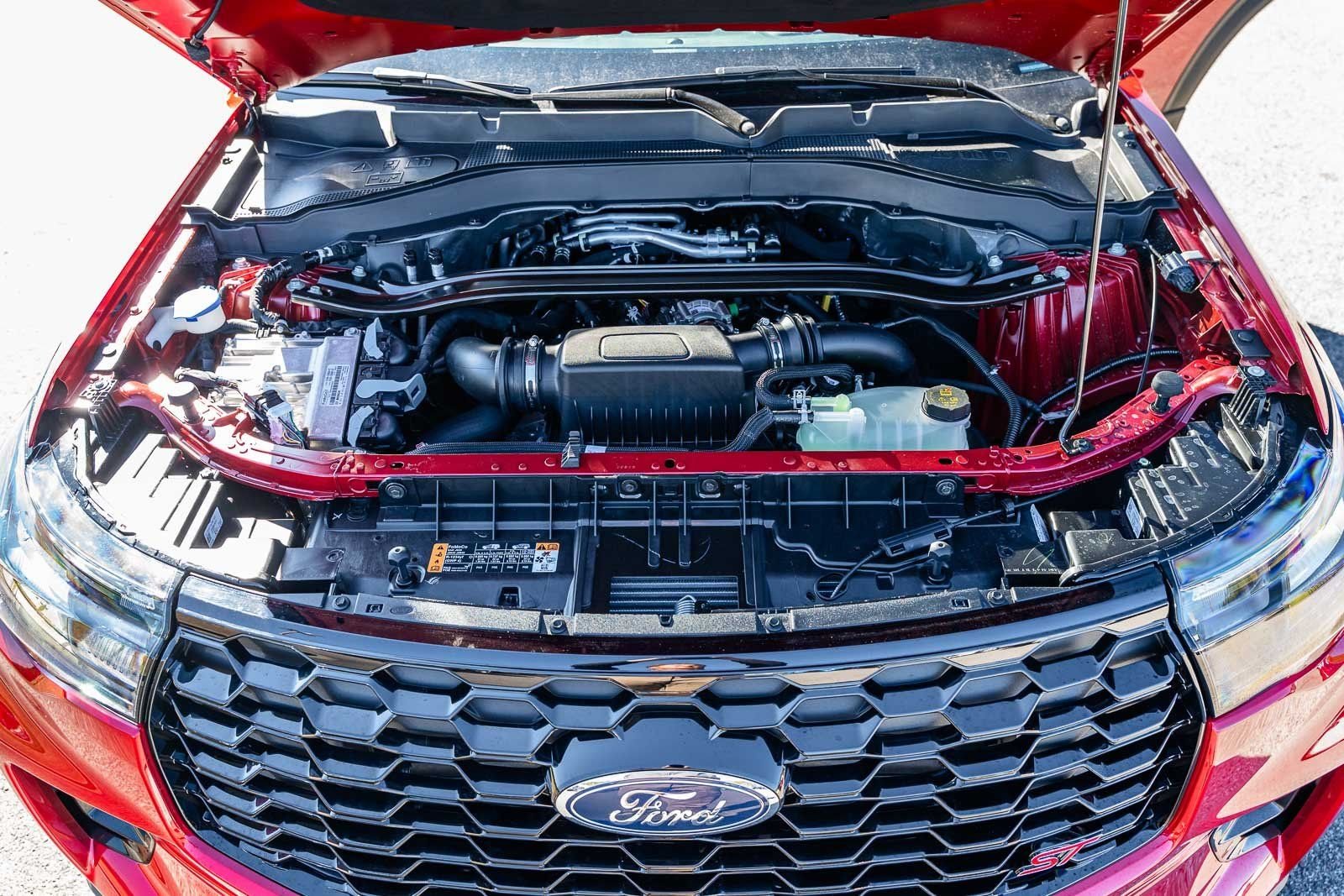 New 2026 Rapid Red Metallic Tinted Clearcoat Ford ST image 16