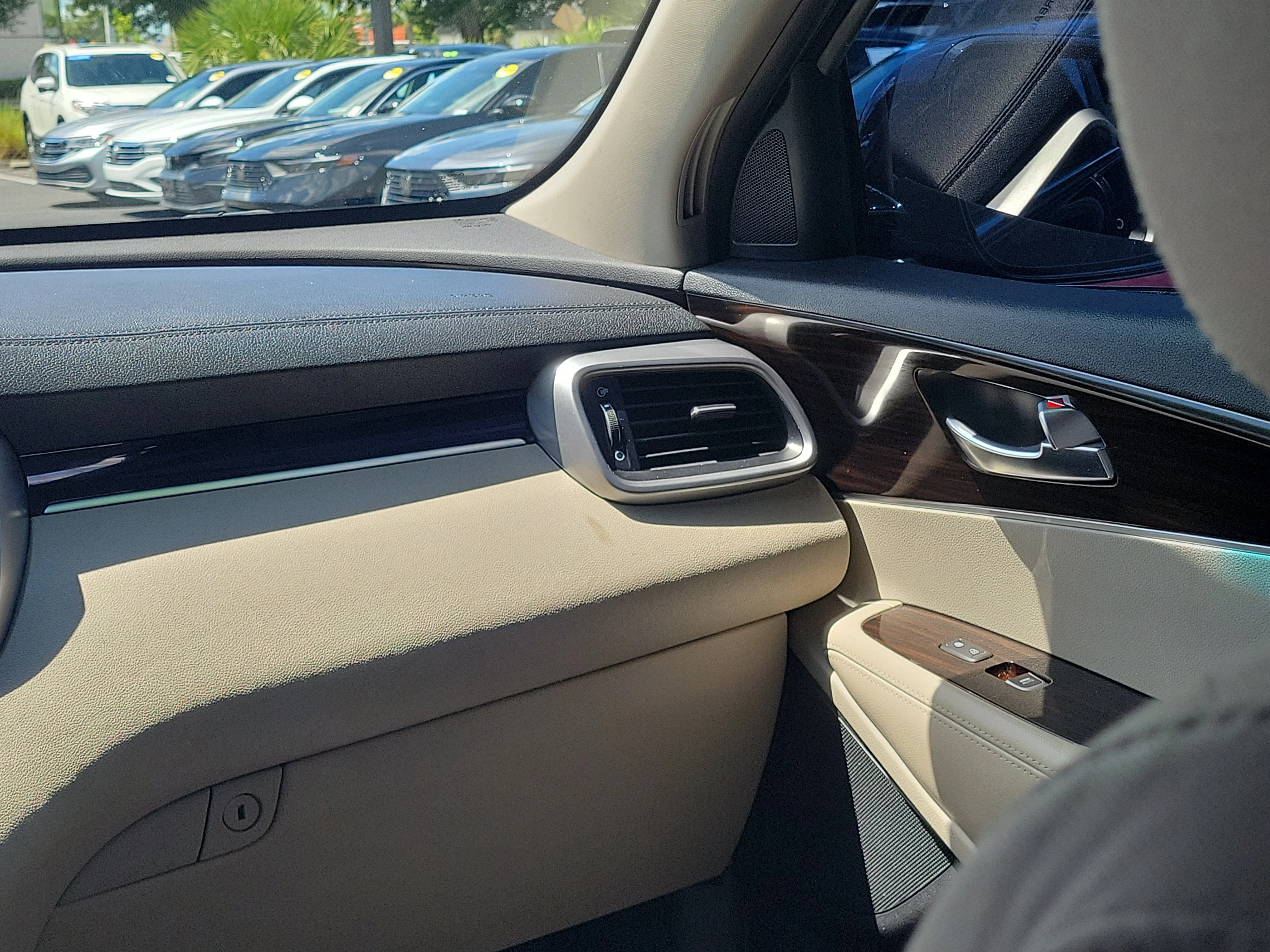 Used 2020 Imperial Blue Kia LX image 4