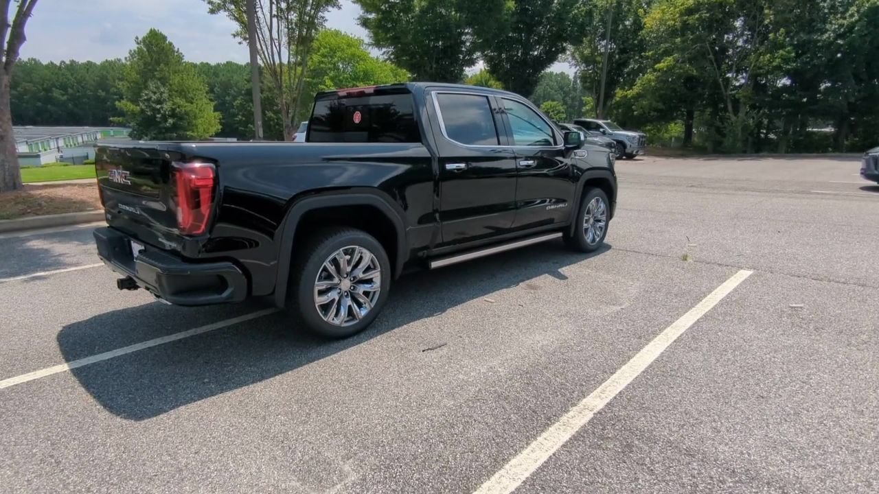 2026 GMC Sierra 1500 Denali - Photo 8