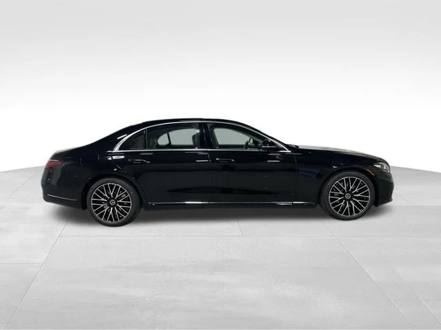 New 2026 Obsidian Black Metallic Mercedes-Benz S 500 image 3