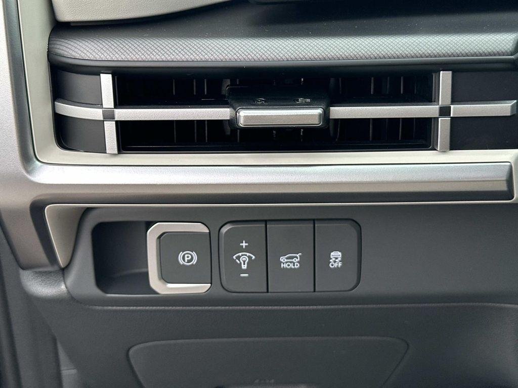 New 2026 Black Hyundai SEL AWD image 24