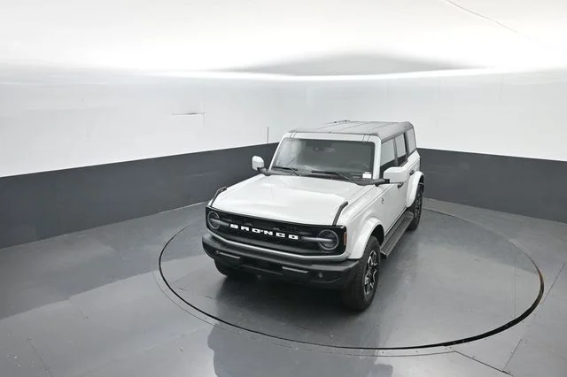 New 2026 Avalanche Gray Ford Outer Banks® image 19