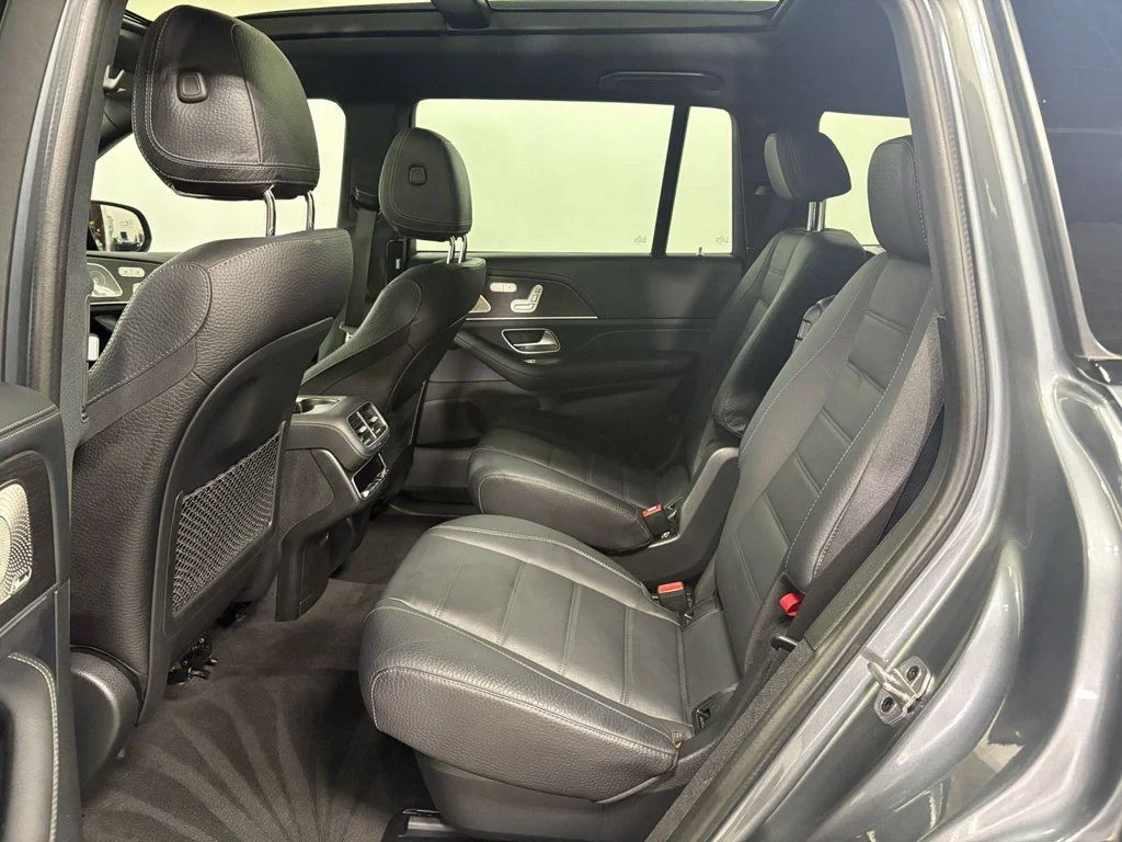 Used 2024 Selenite Gray Metallic Mercedes-Benz GLS 450 image 26
