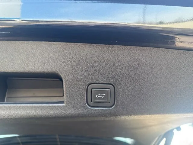 2025 GMC Acadia Elevation - Photo 20