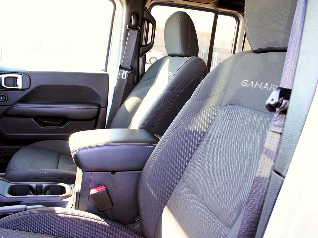 2023 Jeep Wrangler 4-Door Sahara - Photo 13