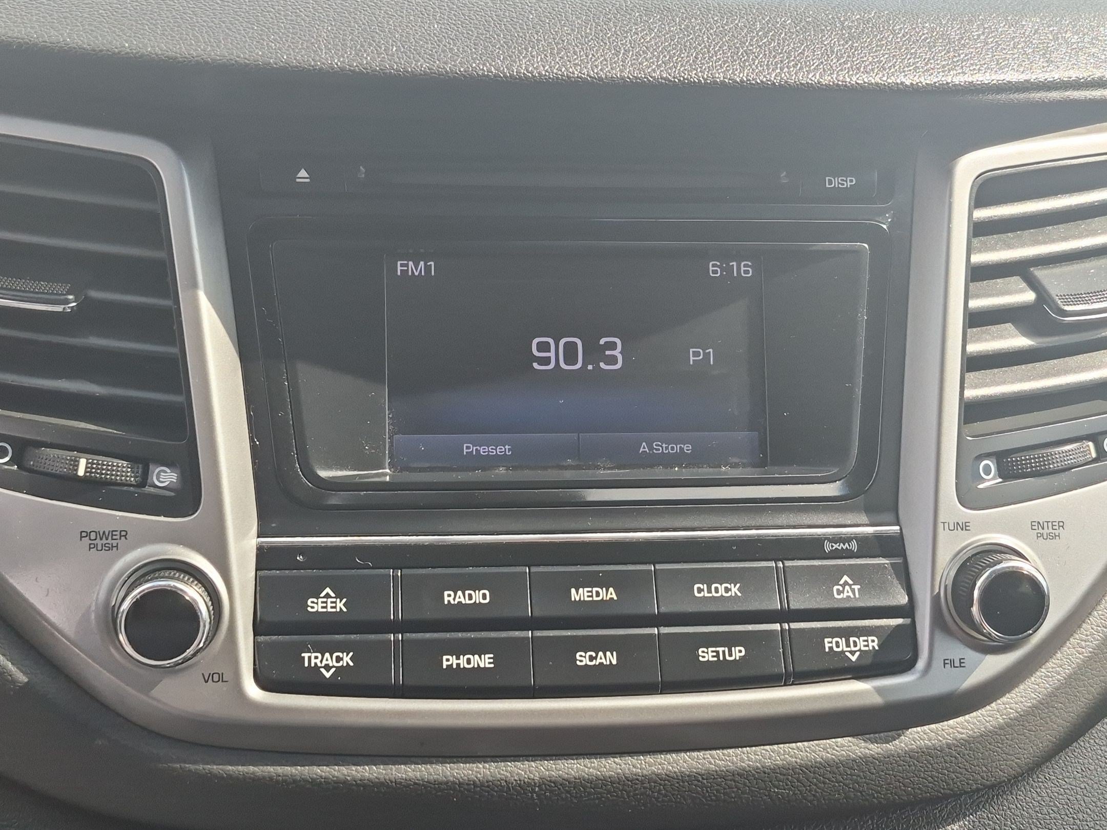 Used 2017 Coliseum Gray Hyundai Sport image 21