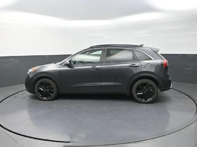 Used 2018 Gray Kia EX image 4