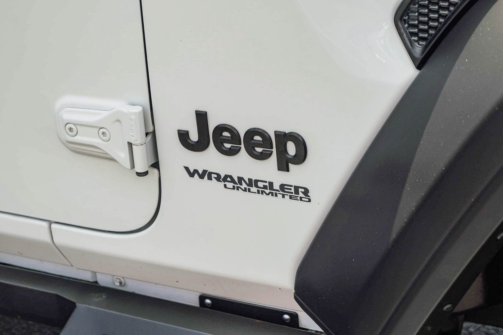 Used 2021 Bright White Clearcoat Jeep Unlimited Willys image 13