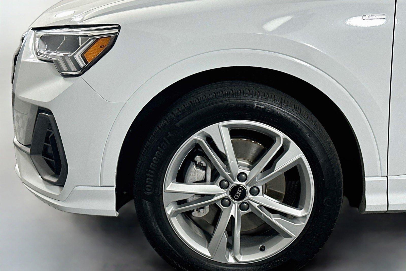 Used 2024 Glacier White Metallic Audi S line Premium image 12