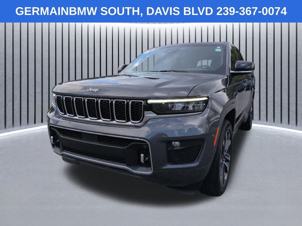 Used 2024 Gray Metallic Jeep Overland image 9