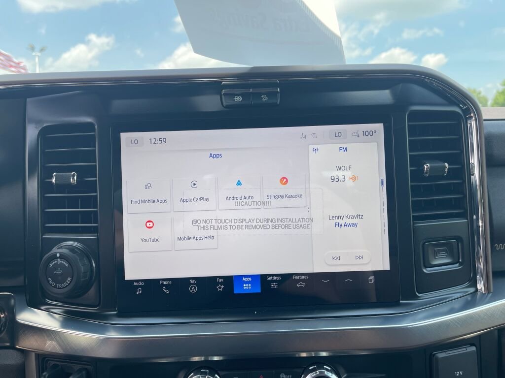 New 2026 Star White Metallic Tri-Coat/Marsh Gray Ford King Ranch image 12