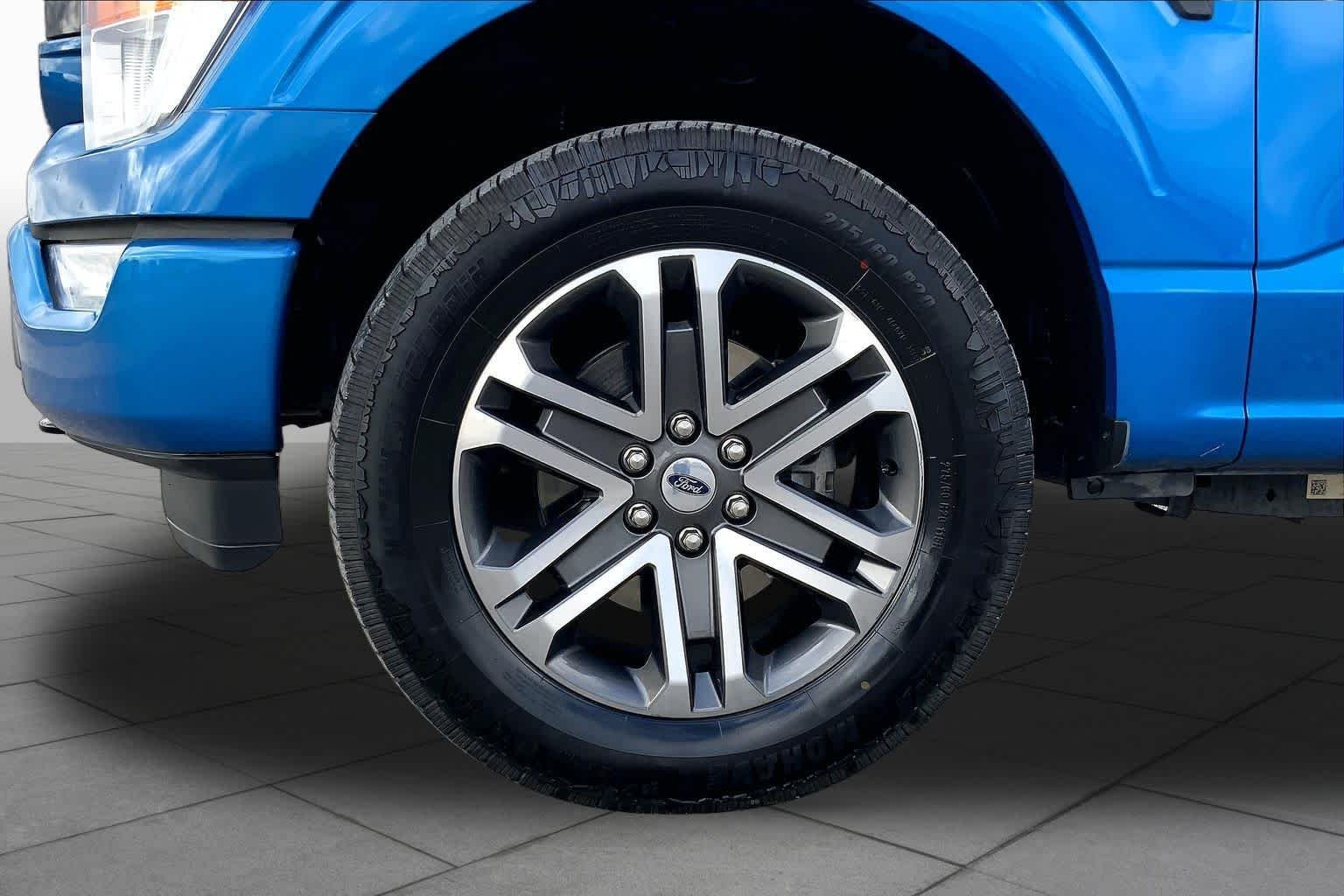 Used 2021 Velocity Blue Ford XL image 11