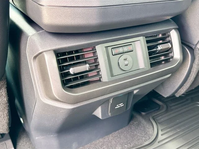 New 2026 White Metallic Ford Lariat image 18