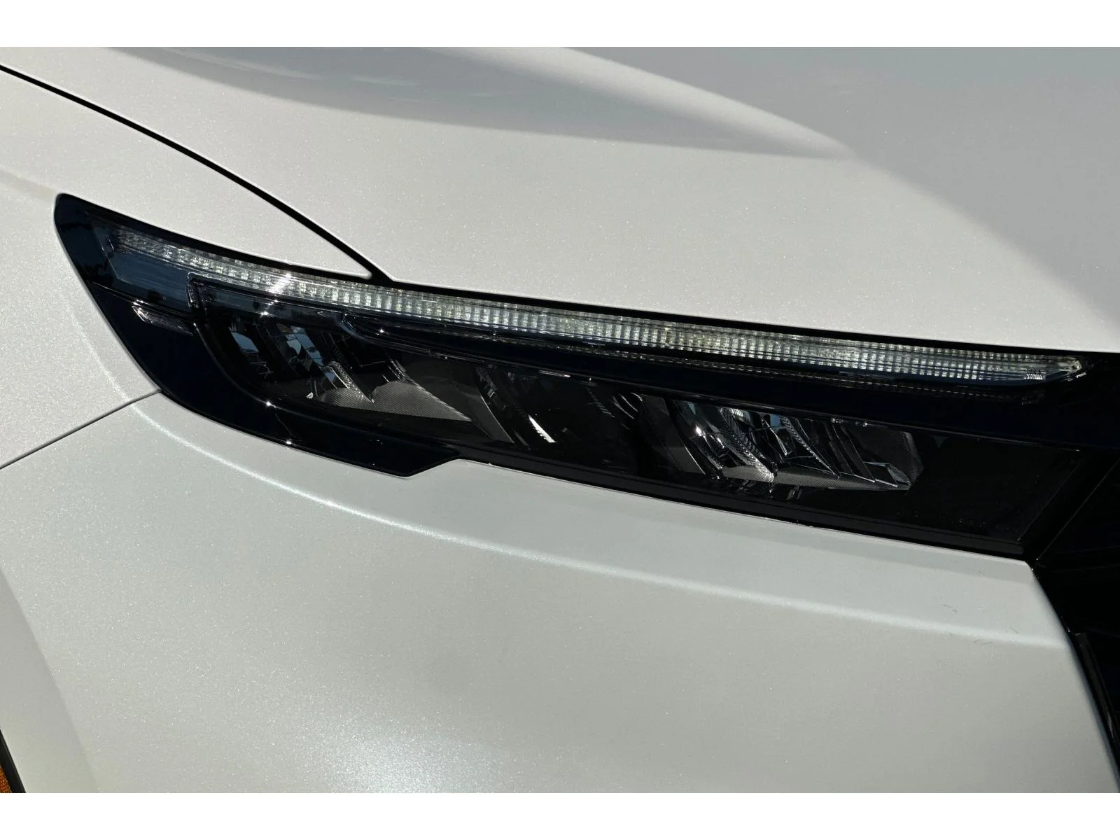 New 2027 Platinum White Pearl Honda Sport image 29