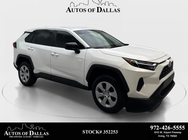 2025 Toyota RAV4 LE