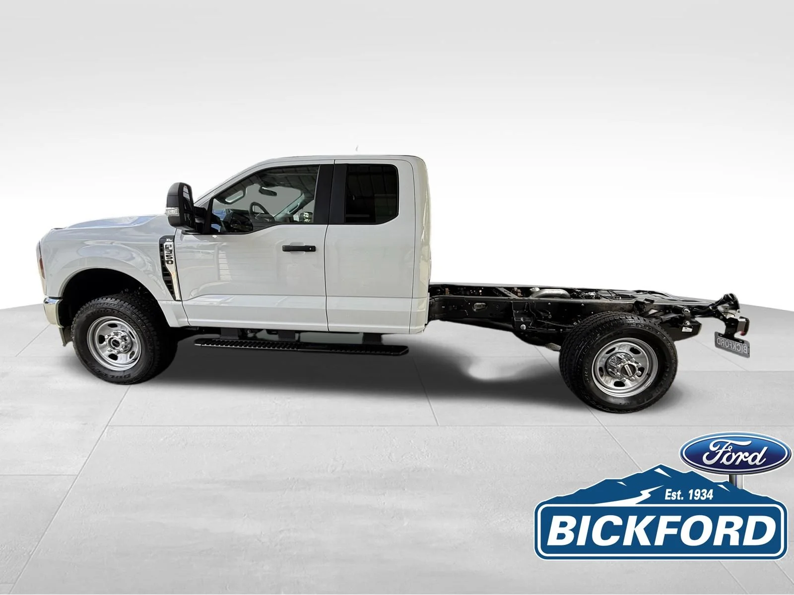 New 2026 White Ford XL image 8