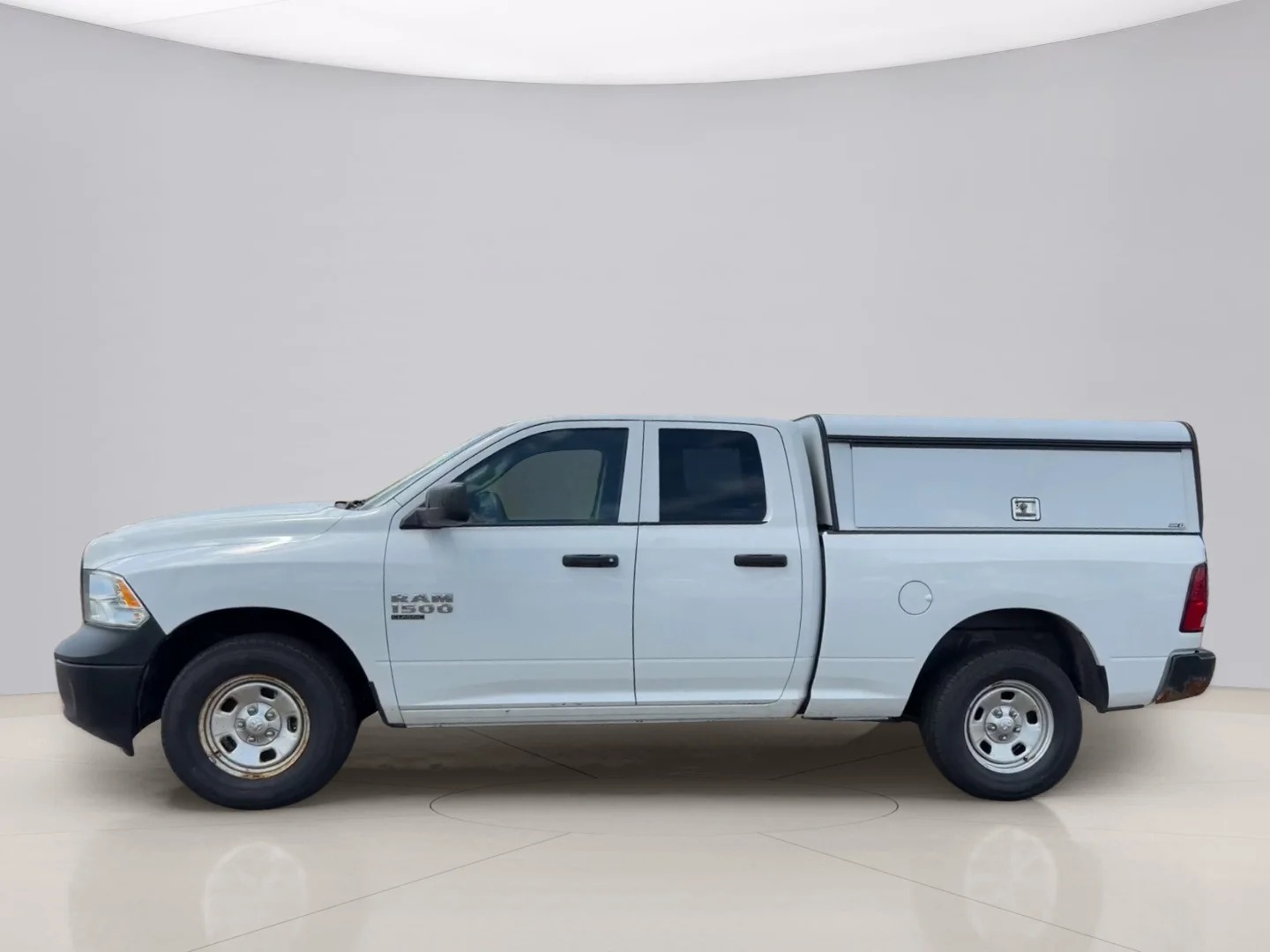 Used 2021 White Ram TRADESMAN image 2