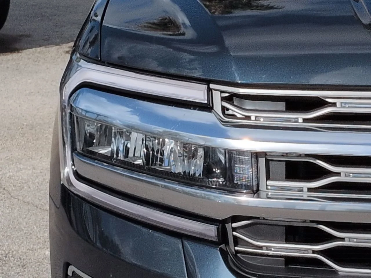 2024 Ford Expedition Platinum - Photo 9