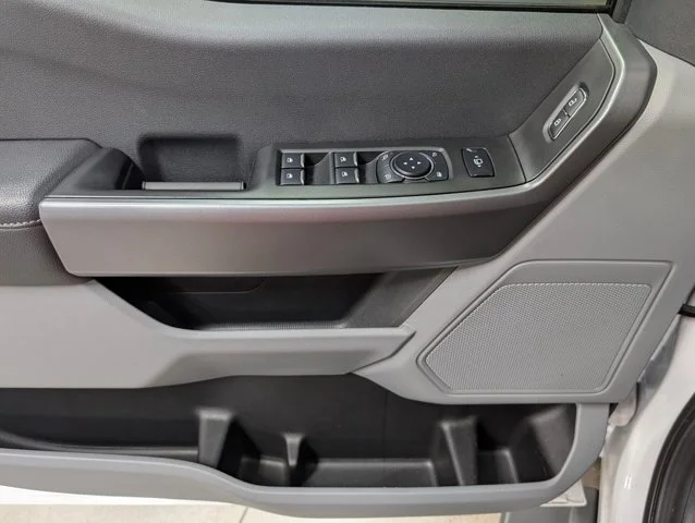 New 2026 Oxford White Ford F-250® XLT image 48