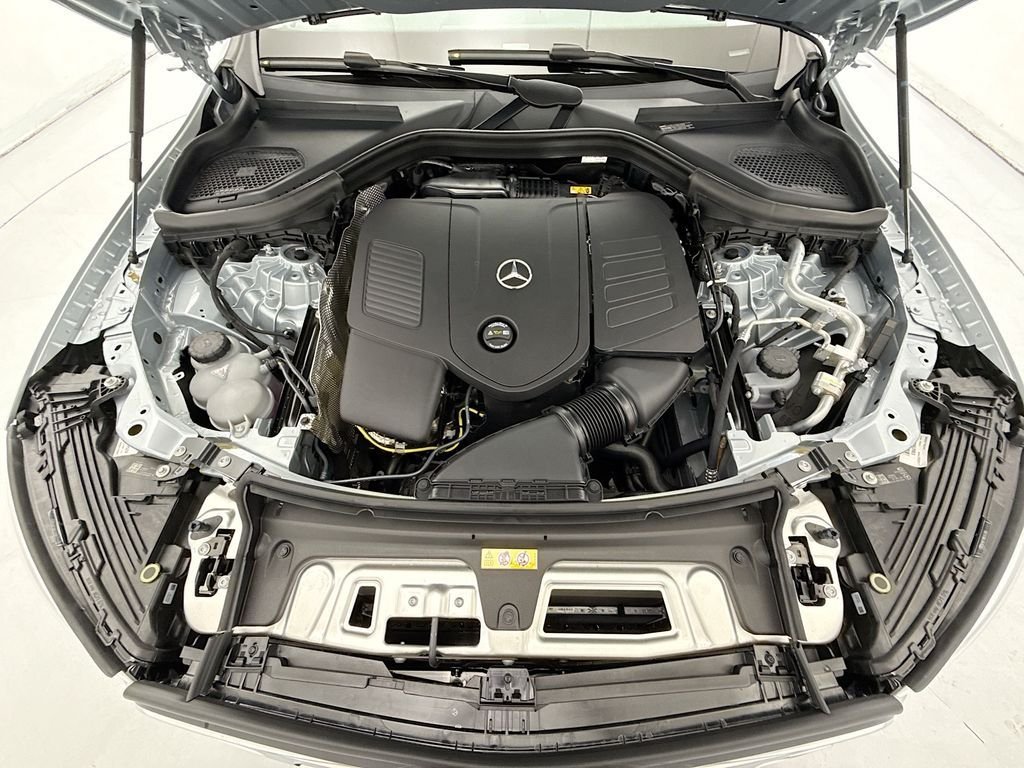 New 2026 Cirrus Silver Metallic Mercedes-Benz GLC 300 image 28