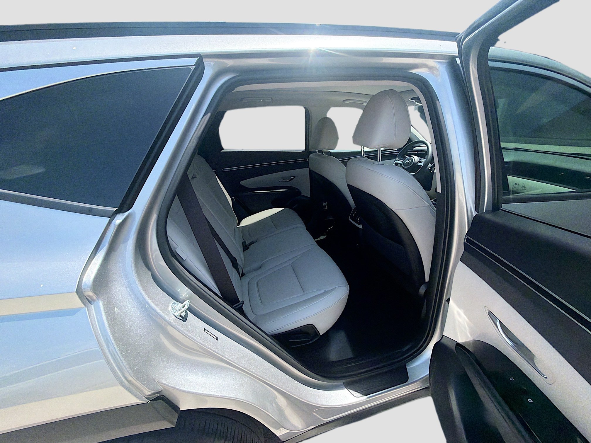 Used 2024 Shimmering Silver Hyundai Limited image 26